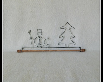 Snowman With Evergreen Quilt Hanger ~ Gray Wire ~ 12, 16 or 22 Inches Wide ~ Made in the USA