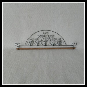 Flower Garden Quilt Hanger ~ Gray Wire 12, 16 or 22 Inches Wide ~ Made in the USA