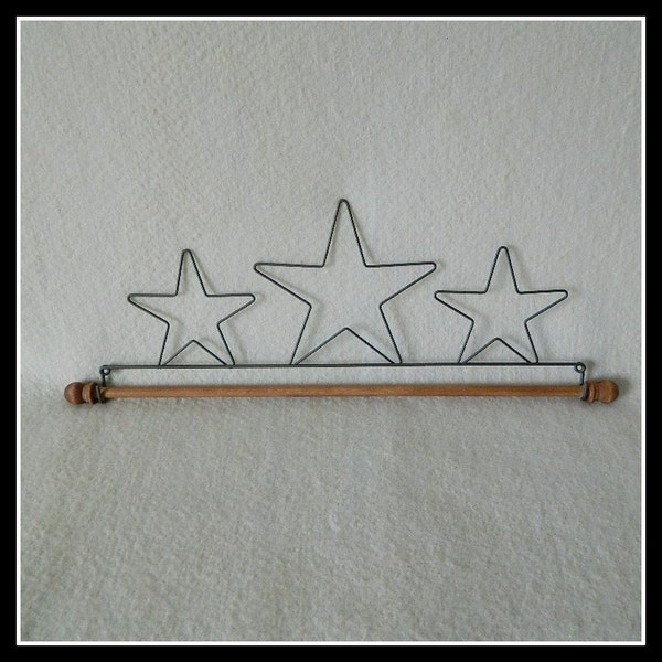 Three Stars Quilt Hanger ~ Gray Wire ~ 7.5, 12, 16 or 22 Inches Wide ~ Made in the USA