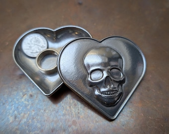 Pewter Skull Heart Box- ring dish with lid