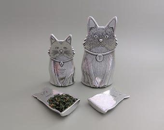 Sylvanian Families Persis Persian Cat Vintage Family in Good