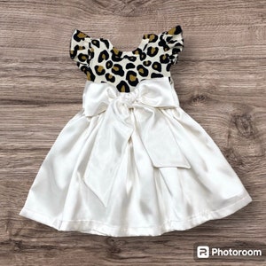 Girls animal print birthday dresses / cream long sleeves baby girls dresses / birthday toddler dresses / cheetah birthday outfits / photo