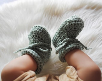 Crochet Knit Baby Newborn Booties Pregnancy Announcement Prop Gift