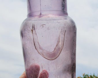 Antique Fresh Dug Sun Purple Glass Pickle Jar Bishop and Company 5 circa 1930s