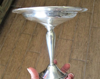 Frank M Whiting Sterling Silver Tall Pedestal Compote 240grams circa 1940s