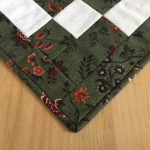 Handmade Green Quilted Table Runner Rectangle Forest Green and Cream Floral Patchwork Centerpiece image 7