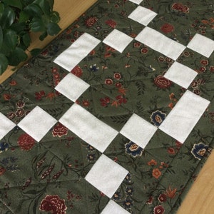 Handmade Green Quilted Table Runner Rectangle Forest Green and Cream Floral Patchwork Centerpiece image 3