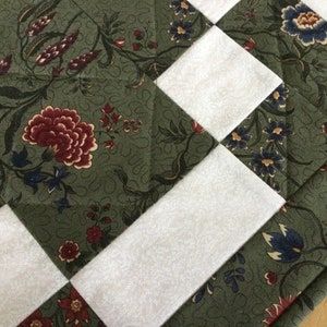 Handmade Green Quilted Table Runner Rectangle Forest Green and Cream Floral Patchwork Centerpiece image 2