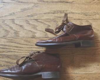 French Supple Brown Leather Ankle Boots // Size  5.5