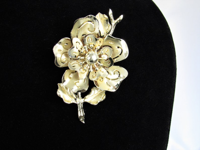 Coro Brooch Signed Coro Brooch Vintage Coro Jewelry Flower Etsy