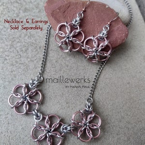 Silver & Copper Triple Flower Blossom Necklace / Chainmaille Flower Necklace / Handcrafted by Hanan Hall / Maillewerks image 4