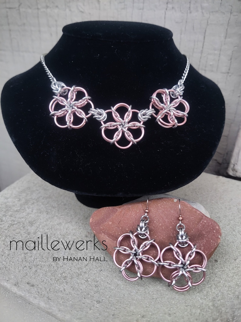 Silver & Copper Triple Flower Blossom Necklace / Chainmaille Flower Necklace / Handcrafted by Hanan Hall / Maillewerks image 1