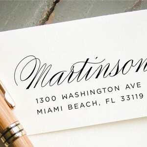 Selbstfarbabsendeadresse, Adressstempel personalisiert, Stempel personalisiert, Adressstempel Hochzeit, Hochzeitsstempel, Handkalligraphie-Look