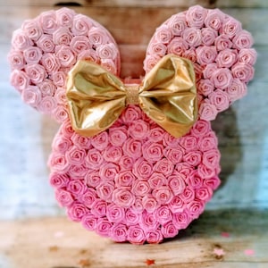 Pink and gold Minnie Mouse Piñata!!Gold Minnie Mouse Party favors, gold Minnie Mouse party, (This Price is only for the piñata)