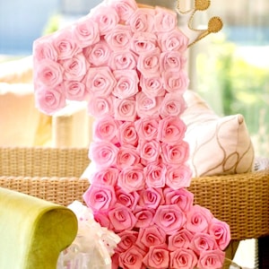 Number one pinata ,Gold and pink  pinata, Gold party, number pinata, princess party , royalty party, Number 1 piñata....