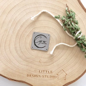 Quadratische vegane Wildlederetiketten - 2.5cm x 2.5cm