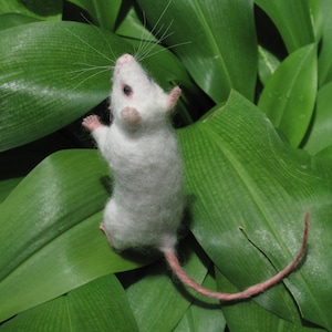 Nadelgefilzte Maus #3 Die Maus in Lebensgröße