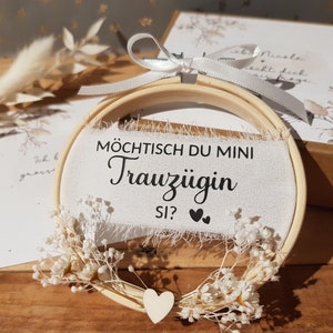 Trauzeugin fragen, Brautjungfer fragen, Mini-Stickrahmen bedruckt, Hochzeit, Trockenblumen, personalisiert