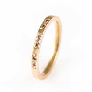 Banda de boda de zafiro delgado, anillo de boda de diamante delicado, anillo de boda de diamante único, anillo de compromiso delicado, anillo de diamante de zafiro rosa