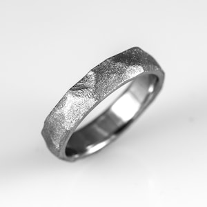 Mens hammered wedding band, unique wedding band for him, unisex 6mm wide wedding ring, forged wedding ring, rough matte finishing, mens ring