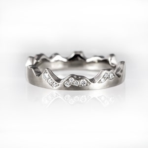 Mountains ring, mountain wedding band, unique engagement ring, alternative engagement ring, diamond mountain ring, white gold mountain ring