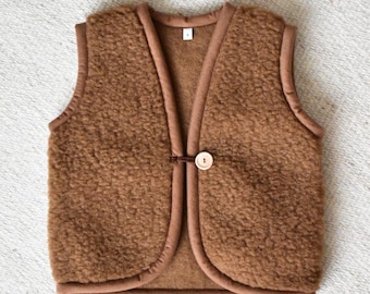 Children's Merino Wool Gilet in Camel