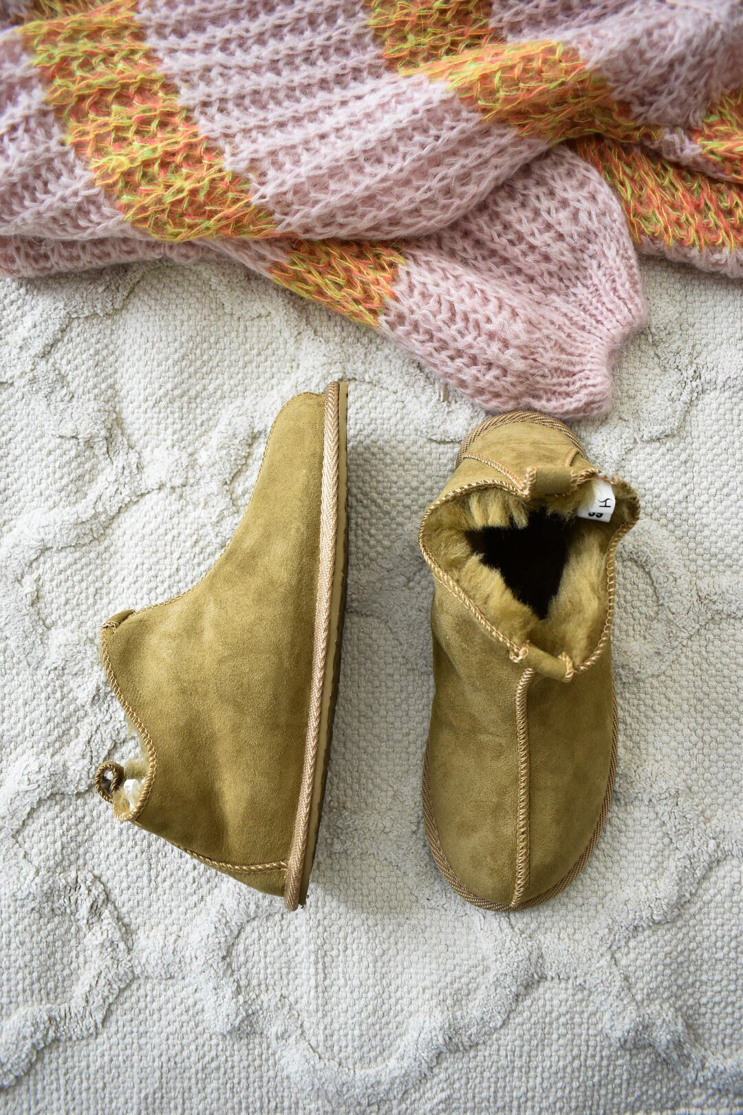 Womens Luxury Handmade 100% Golden Real Sheepskin Suede Fur Slippers EVA  Sole LV