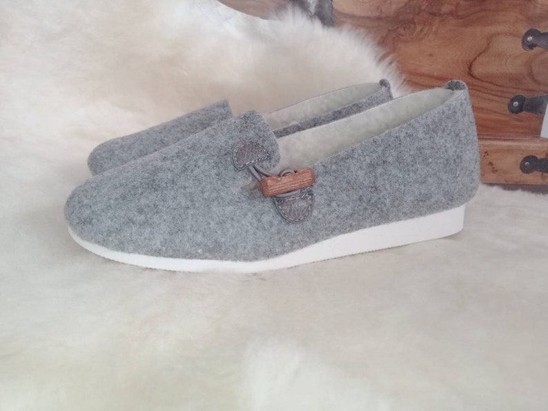 grey ballerina slippers