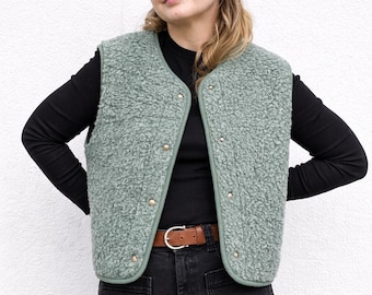 Olive Green Merino Wool Fleece Vest - Boxy Snap Button Gilet HOPE