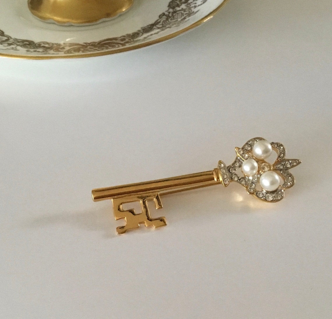 Vintage Key Brooch With Faux Pearls and Rhinestones Goldtone Etsy