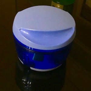 Twitter tupperware, small chopper, garlic herbs onions shallots.., blue color, kitchen accessories