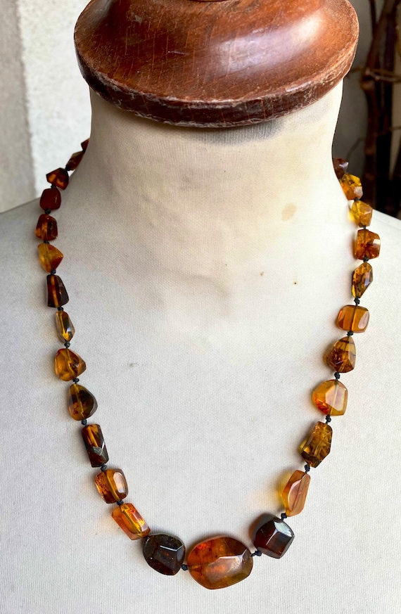 Bakelite necklace in fall, amber colored pearls, o