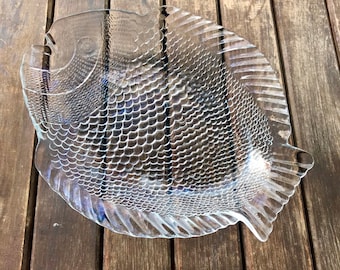 Glass fish plate, dish clear vintage art deco, stamped design