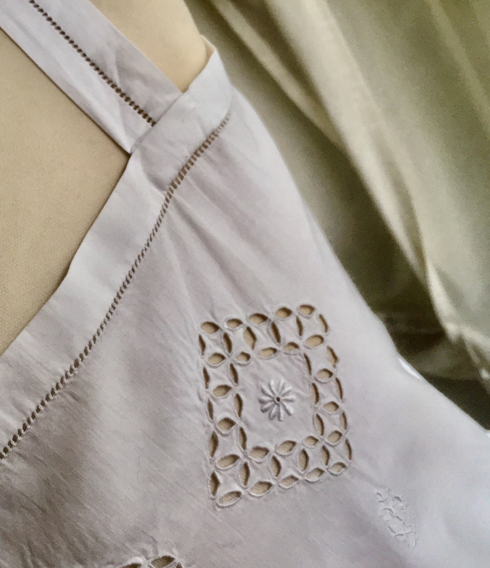Chemise de nuit grand mère robe à fines bretelles nuisette - Etsy France