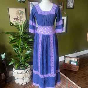 Vintage 1970s Purple Mexican Folk Prairie Maxi Dress S