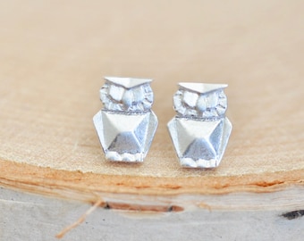 Origami Owl Earrings, Matte Sterling Silver Geometric Owl