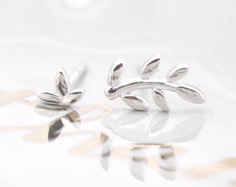 Mismatched Vine Leaf Stud Earrings in Sterling Silver 925, Vine Earrings, Jamber Jewels 925