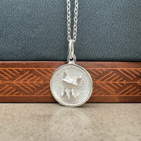 Origami Cat Disc Necklace, Fox Necklace, Cat Necklace, Cat Charm, Origami Jewelry, Cat Jewelry, Geometric Cat Necklace, Jamber Jewels