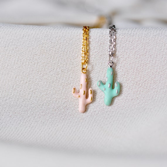 Cactus Necklace Dainty Cactus Necklace Tiny Cactus Charm Sterling Silver Cactus Pendant Jamber Jewels Etsy Canada