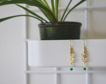 Minimalistic golden earrings, 'SUVI'-earrings.