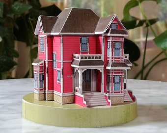 CHARMED HOUSE Paper Model - Halliwell Tv Show Manor - Papercraft - Card model kit - FREE Book of Shadows page gift - H0 Scale