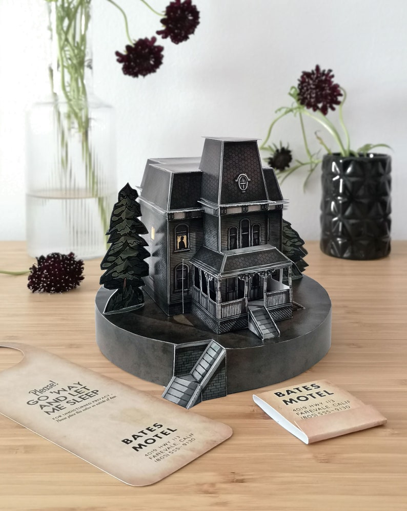 PSYCHO HOUSE Paper Model Papercraft Card model kit FREE Do Not Disturb sign and fake matchbook H0 Scale image 1