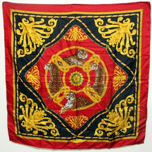 80's vintage Salvatore Ferragamo silk100% scarf made in Italy