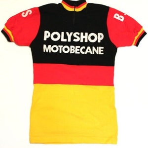 Objets des années 70 maillots, t-shirts de collection sur le