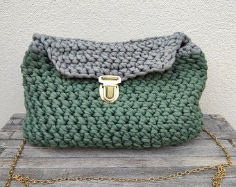 Sac à main en crochet kaki et gris