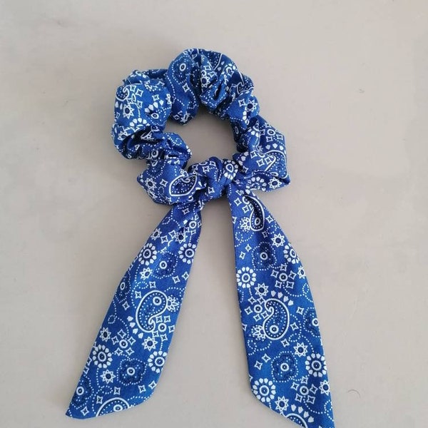 Chouchou foulchie élastique en popeline coton bandana bleu