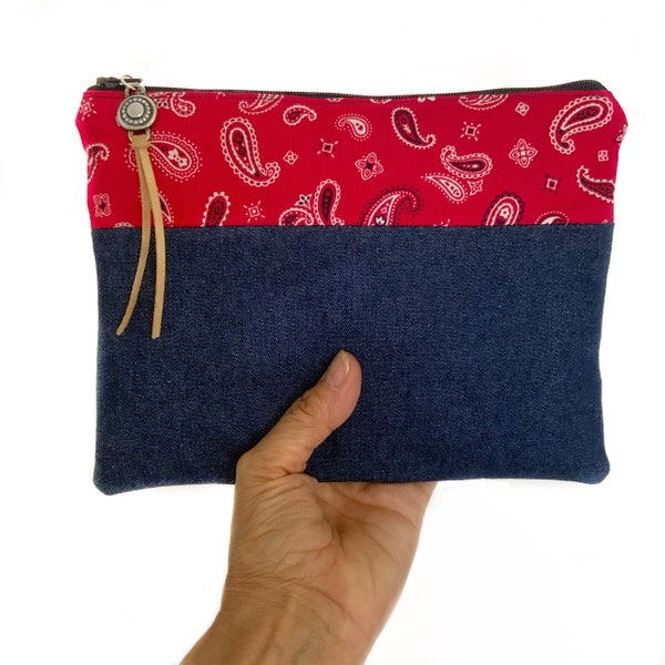 Denim makeup bag, western style accessories, jeans zipper pouch,  gift for cowgirl, handmade cosmetic bag, jeans pencil case,