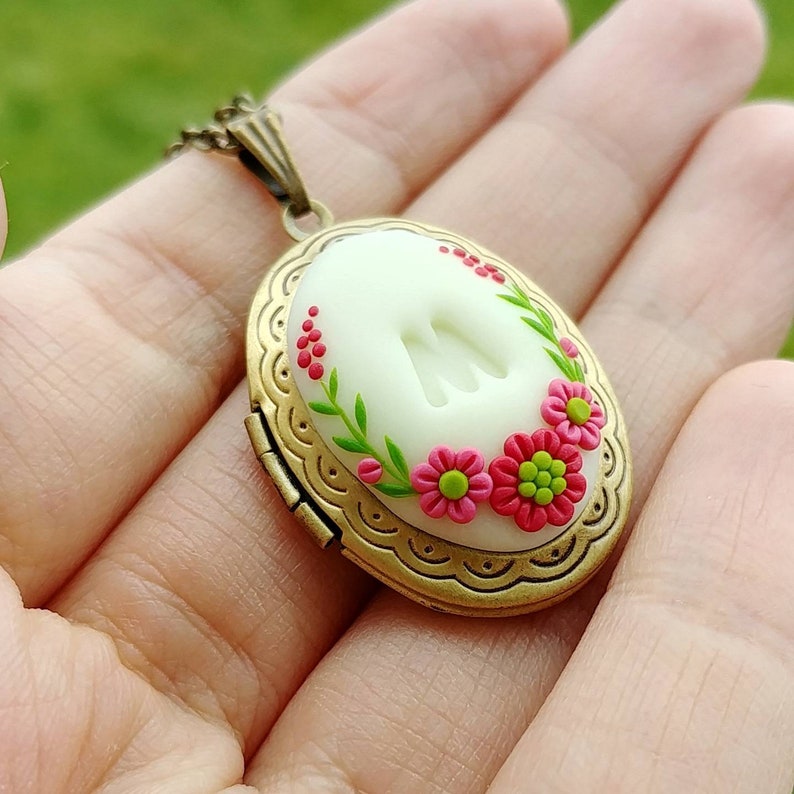 love monogram necklace Floral pendant Clay pendant mother/'s day valentines day Personalized Initial Locket romantic gift for wife