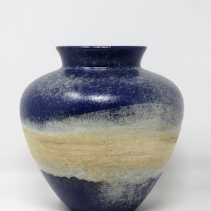 Karlsruhe Vintage Majolika Vintage Mid Century Blue & Beige West German Vase