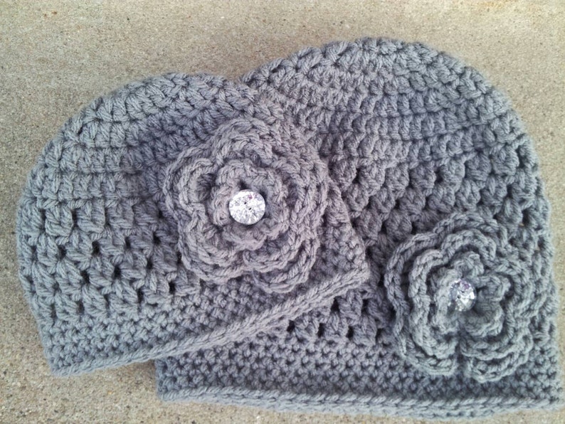 granny stitch hats with 3d flower mini me sets gifts for moms and daughters Mommy and me crocheted hat